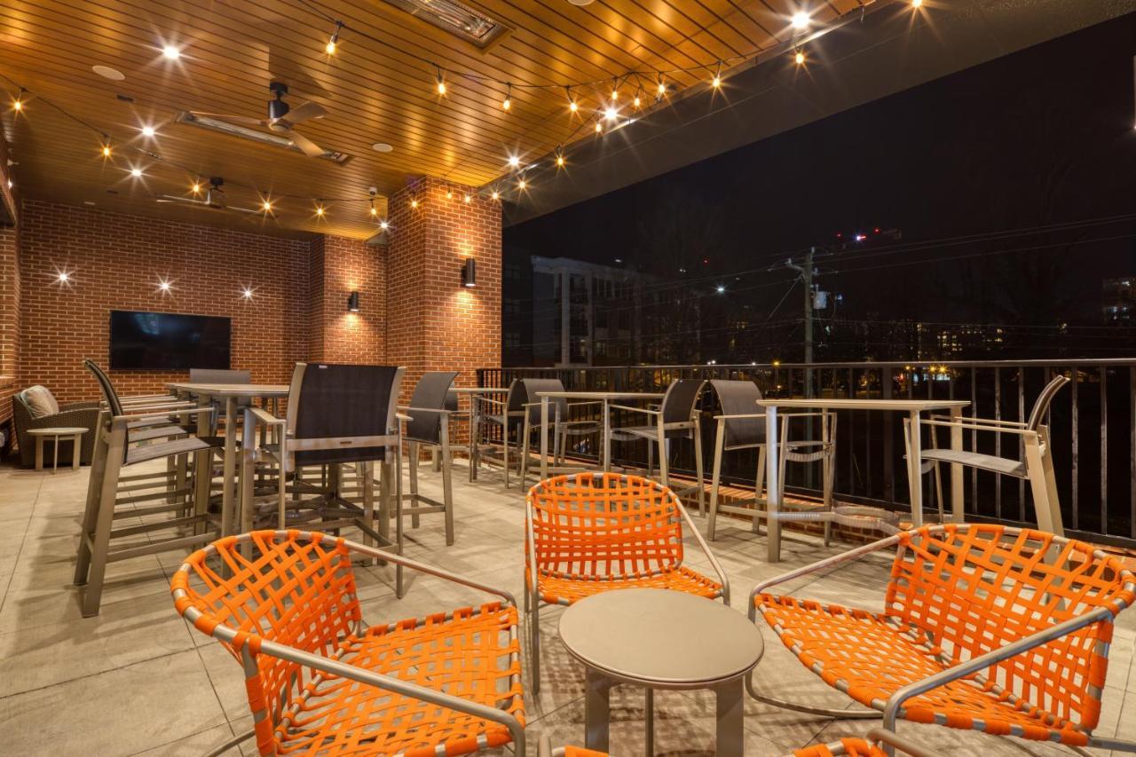 Holiday Inn Express & Suites - Charlotte - South End By Ihg Kültér fotó