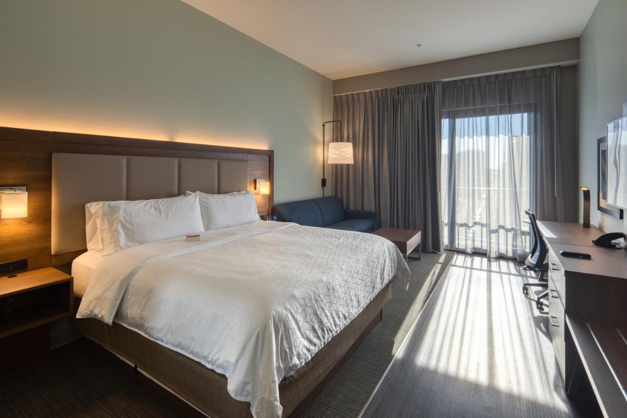 Holiday Inn Express & Suites - Charlotte - South End By Ihg Kültér fotó
