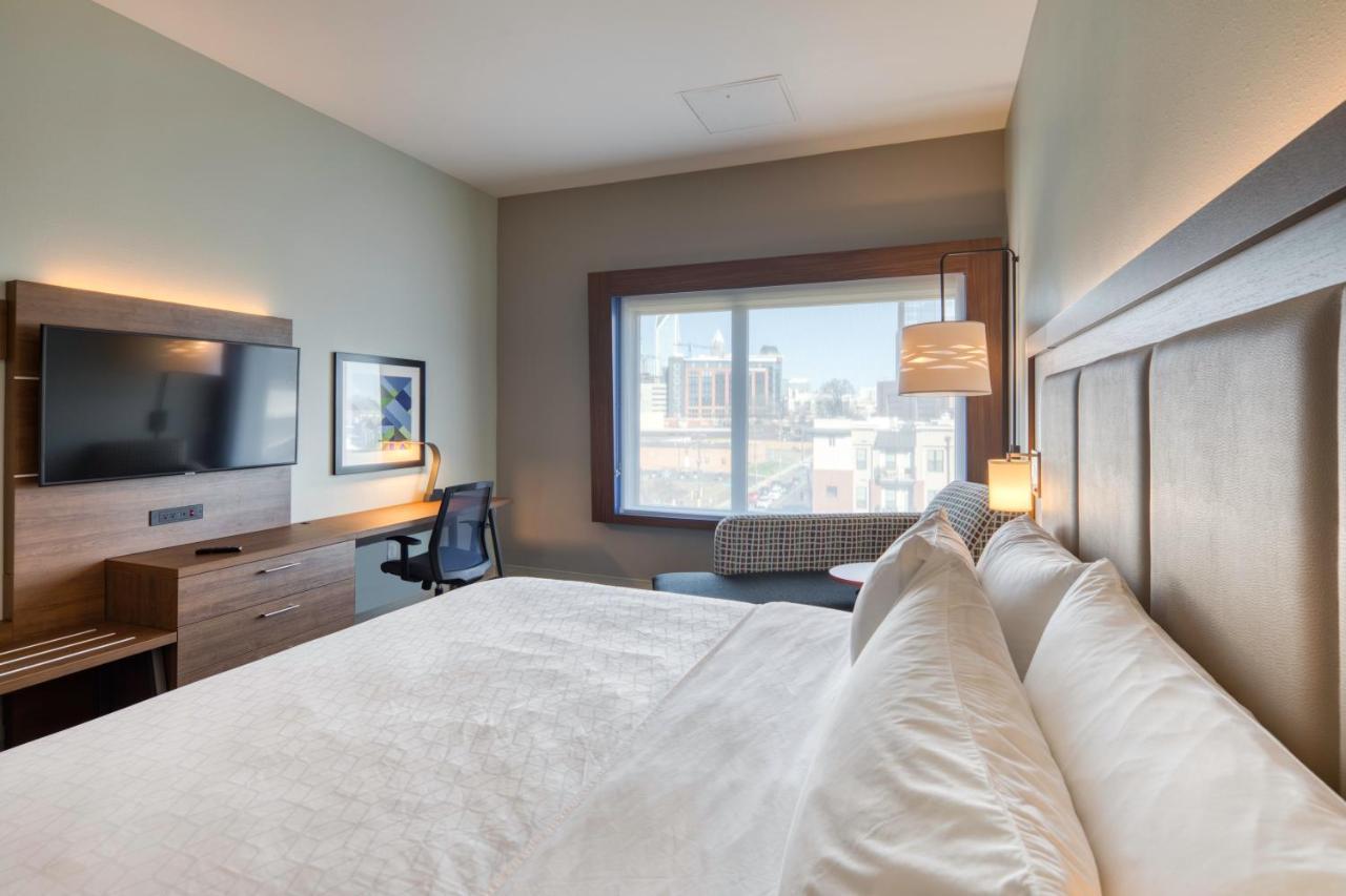 Holiday Inn Express & Suites - Charlotte - South End By Ihg Kültér fotó
