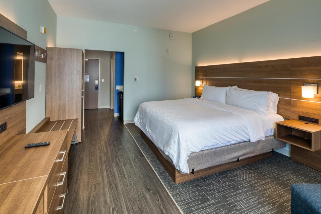 Holiday Inn Express & Suites - Charlotte - South End By Ihg Kültér fotó
