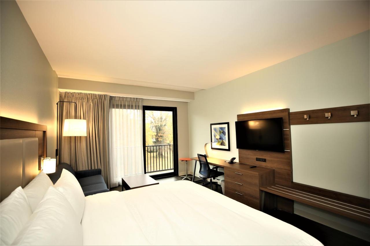Holiday Inn Express & Suites - Charlotte - South End By Ihg Kültér fotó