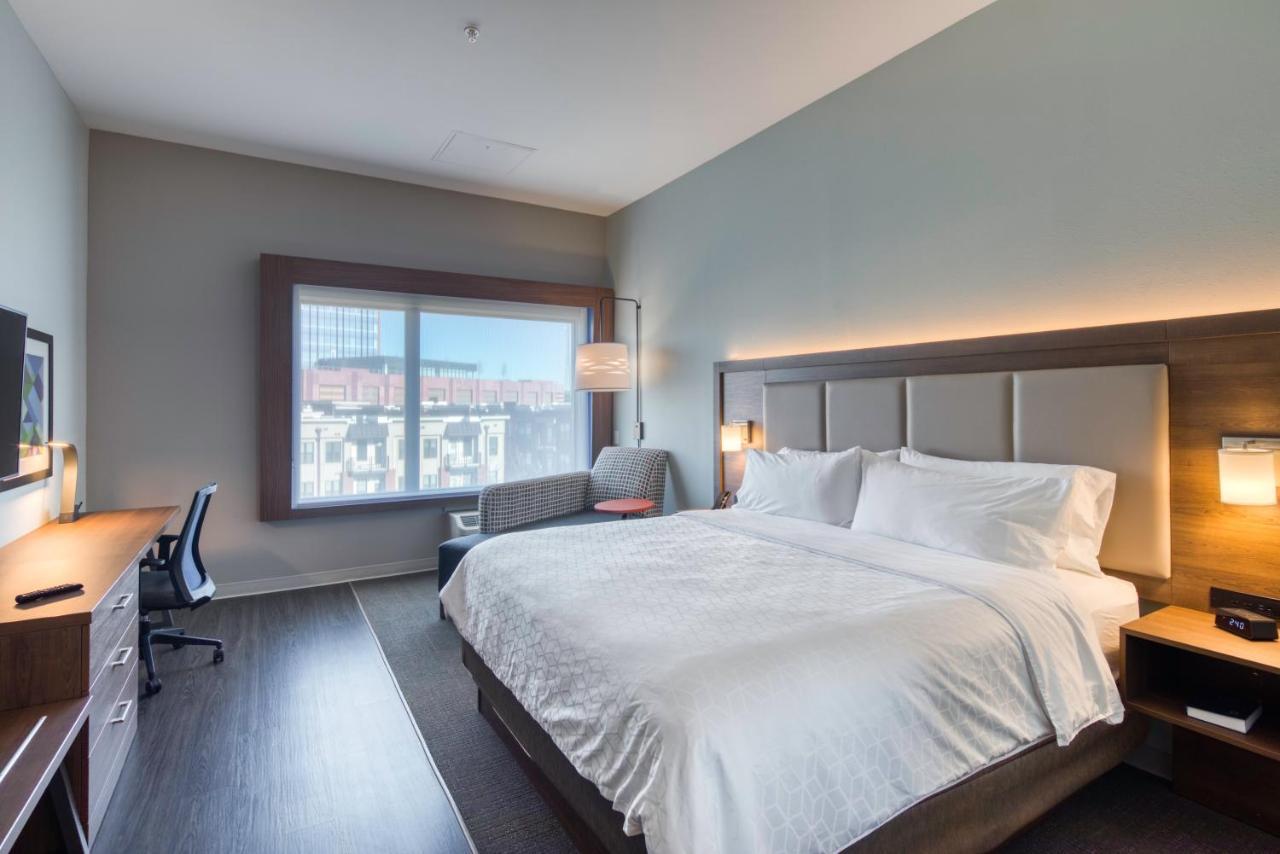 Holiday Inn Express & Suites - Charlotte - South End By Ihg Kültér fotó