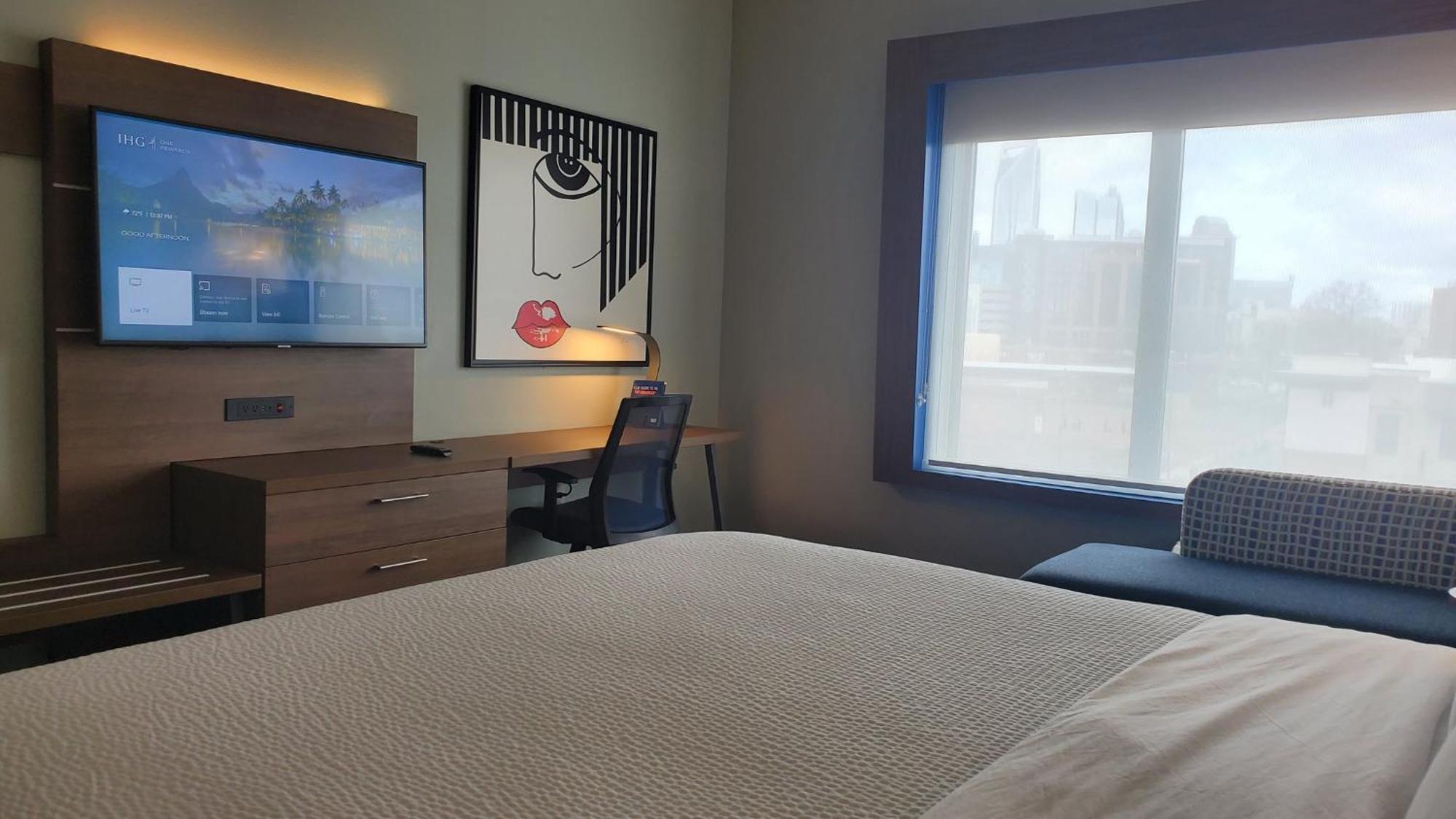 Holiday Inn Express & Suites - Charlotte - South End By Ihg Kültér fotó