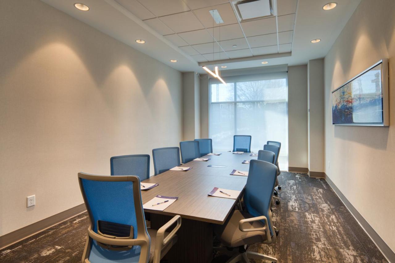 Holiday Inn Express & Suites - Charlotte - South End By Ihg Kültér fotó