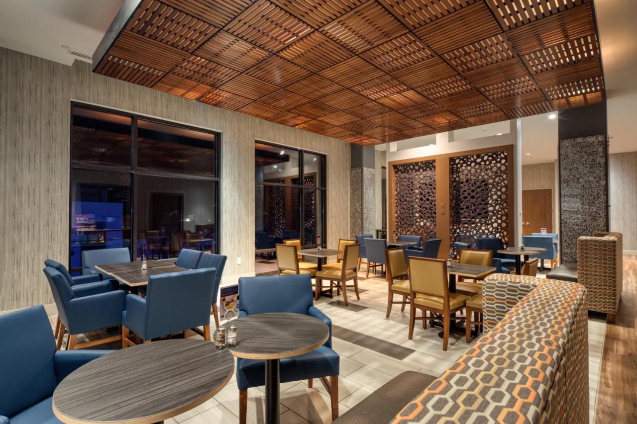Holiday Inn Express & Suites - Charlotte - South End By Ihg Kültér fotó